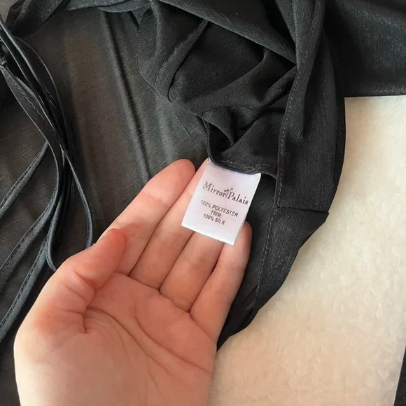 Mirror Palais Noir Corset Cover - Picture 6 of 8